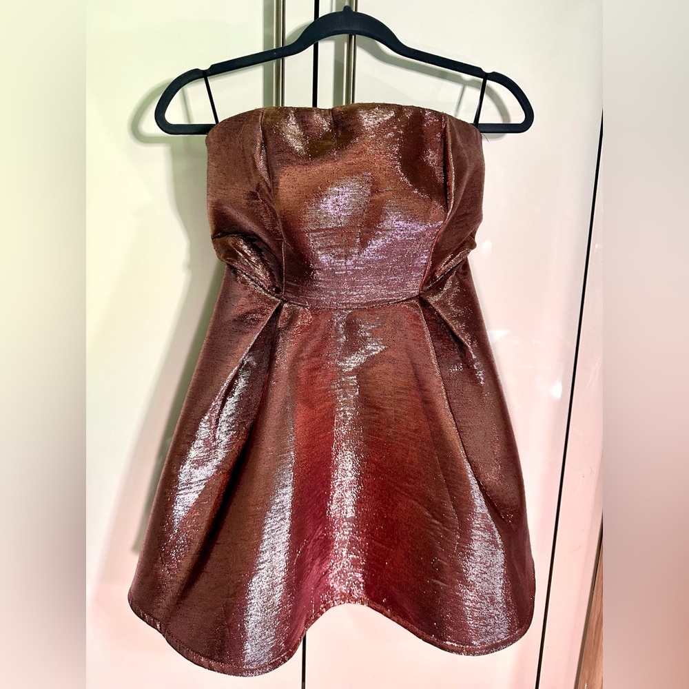 TopShop Holographic Circle dress 💕